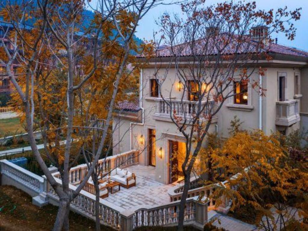 Grand Bay Hotel Beijing Xiaotangzhuang Exterior photo